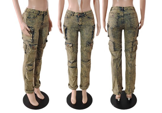 In style cargo jeans