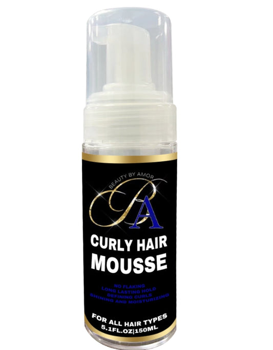 Styling curly mousse